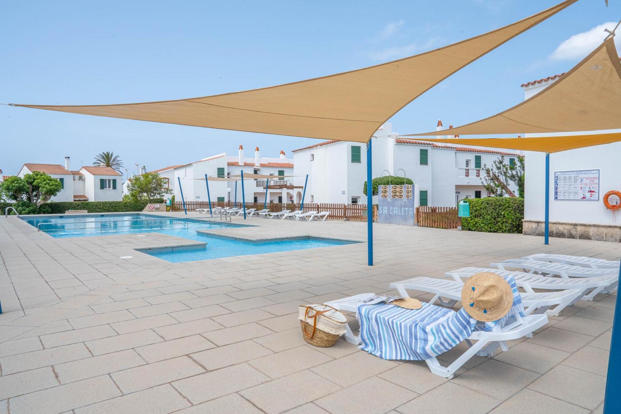 Apartamentos Sa Caleta Kültér fotó