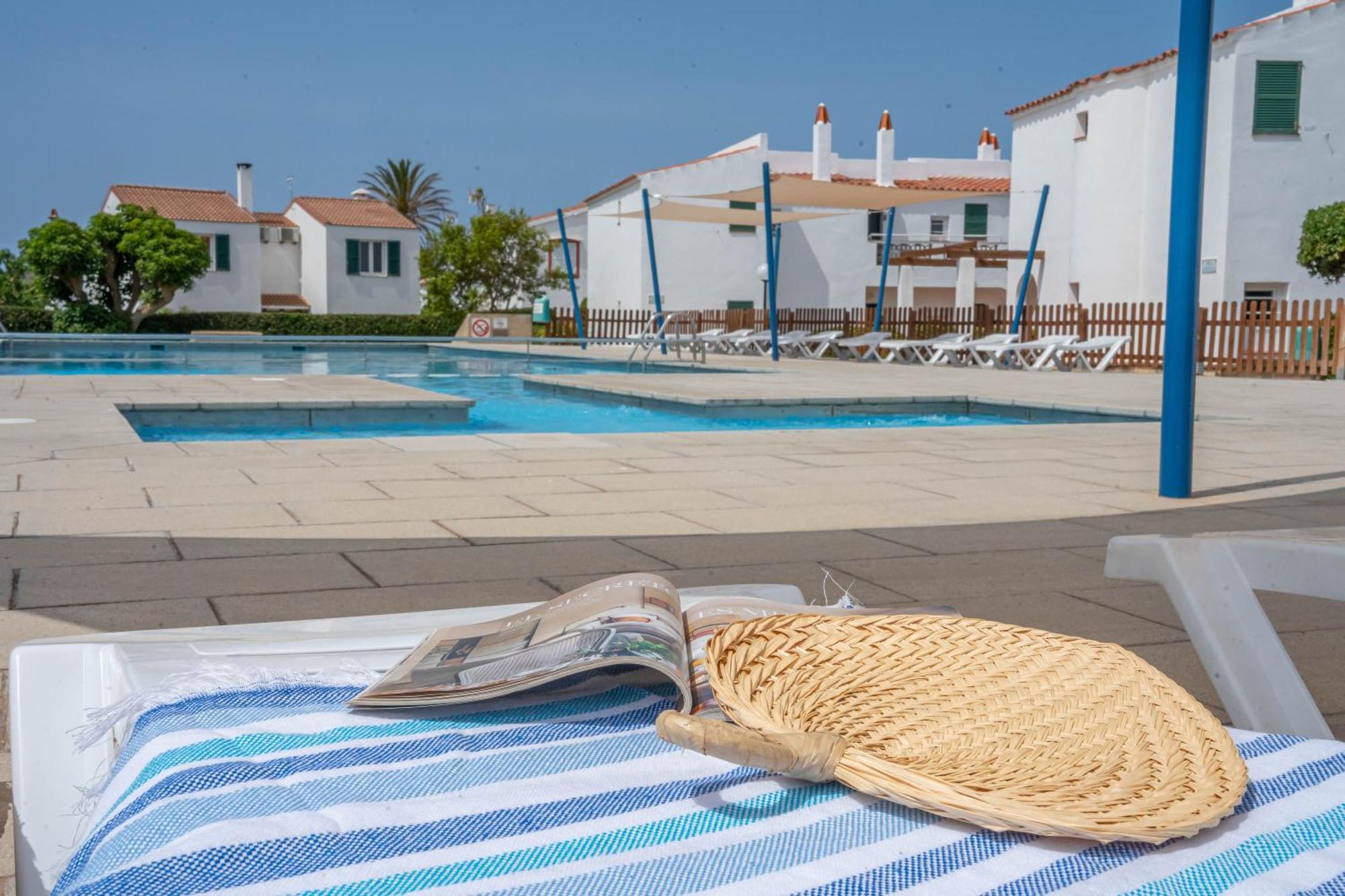 Apartamentos Sa Caleta Kültér fotó