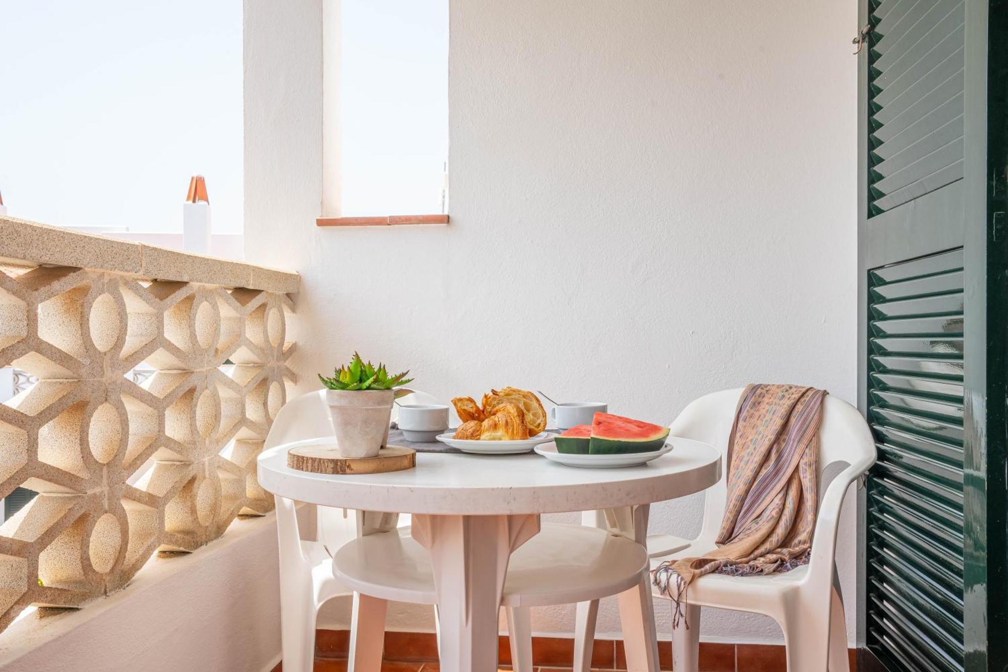 Apartamentos Sa Caleta Kültér fotó